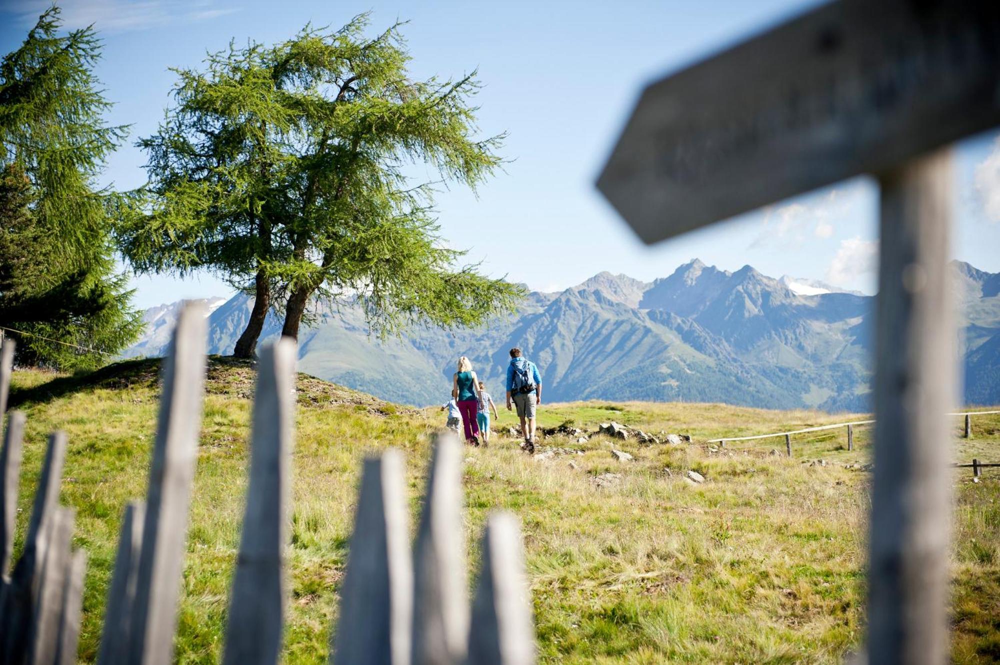 Schupfe- Direkt Neben Der Kabinenbahn Gitschberg Jochtal Meransen Exteriör bild